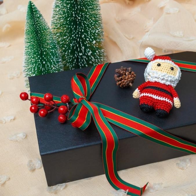 

Pita 15208810 - Pita 15208825 - Christmas Ribbon