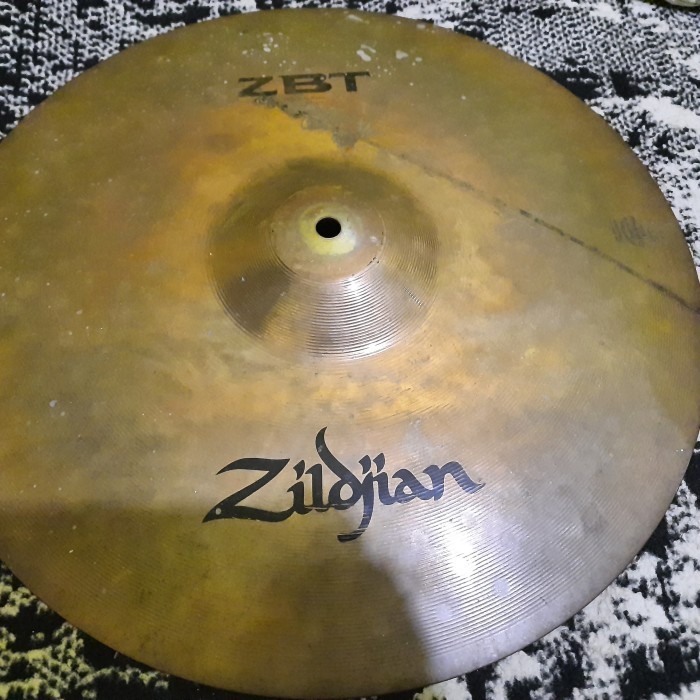 Ban Cymbal Crash Zildjian Zbt 18"