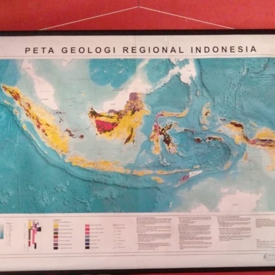 Ars Peta Geologi Regional Indonesia (Peta Dinding)