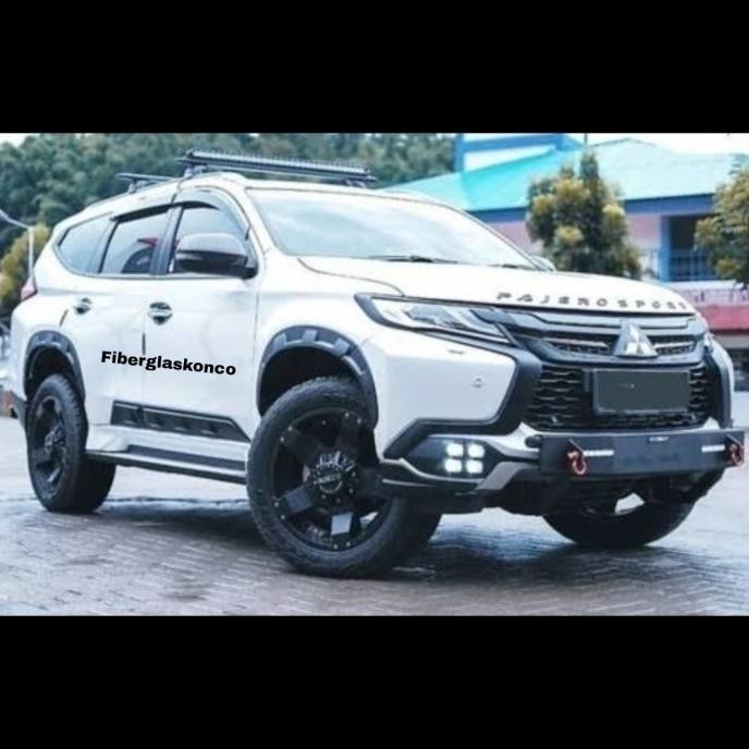 Over Fender Pajero Sport Rockford 2016-2019