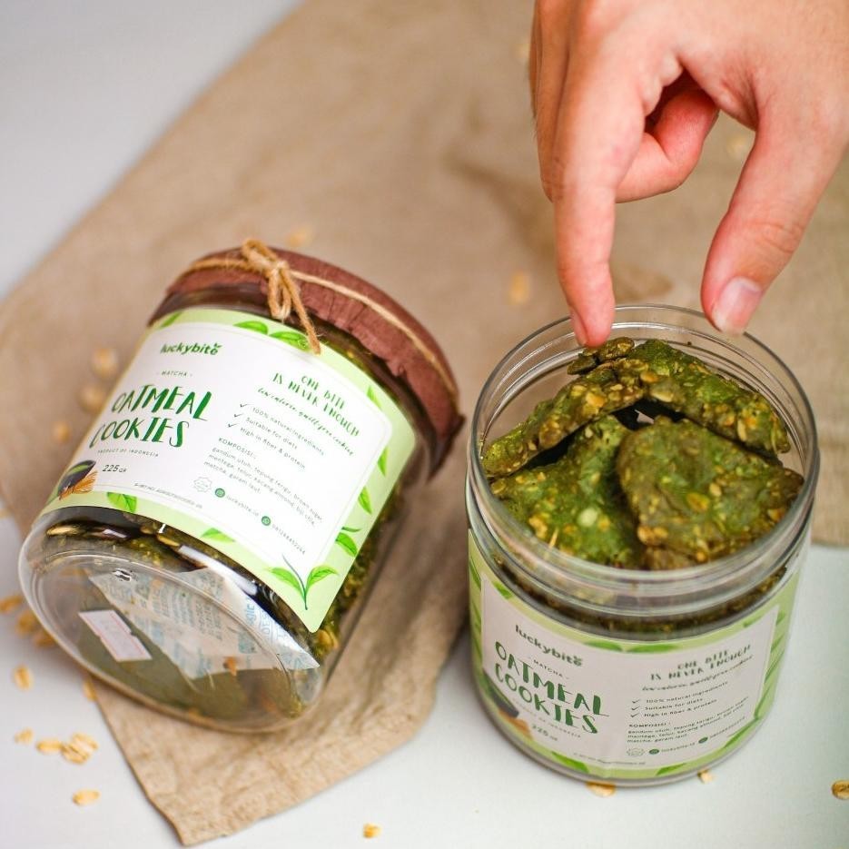 

dgf-4 Oatmeal Cookies - Matcha Almond (225 gr) - LUCKYBITE Berkualitas