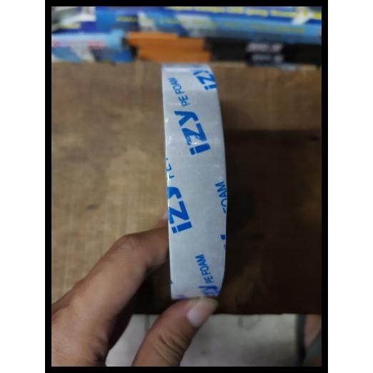 

BEST DEAL DOUBLE TAPE/DOBEL TIP/SELOTIP PE FOAM TAPE MERK IZY BUKAN 3M !!!!