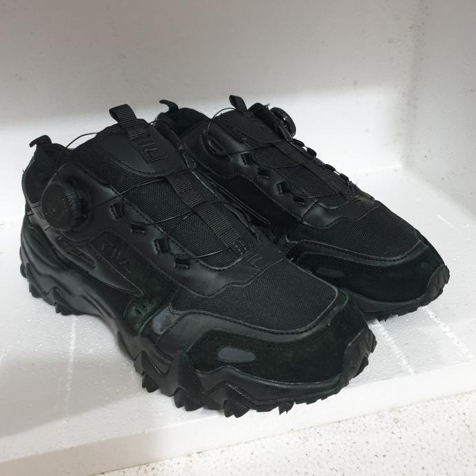 SEPATU FILA OUTDOOR TALI BOA