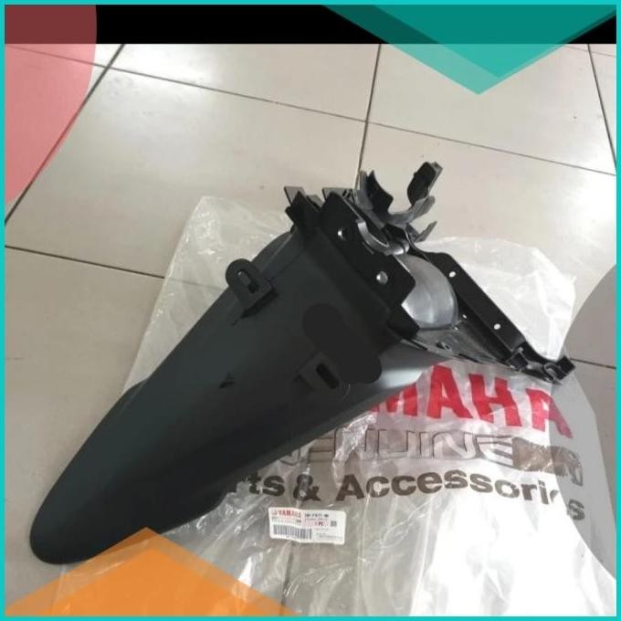 SPAKBOR BELAKANG REAR FENDER YAMAHA ORIGINAL MIO SOUL KARBURATOR 2010
