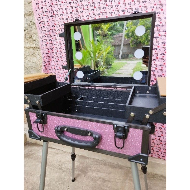 Originial Koper Make Up Model Terbaru Full Miror Lampu 6 Otomatis 3 Warna Kaki 4 Size Medium Asli