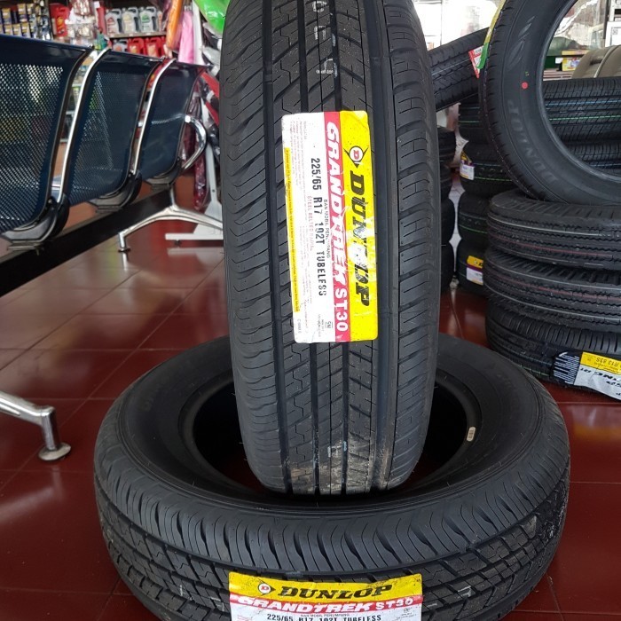 Ban Dunlop Grantrek ST30 225/65 R17 CRV