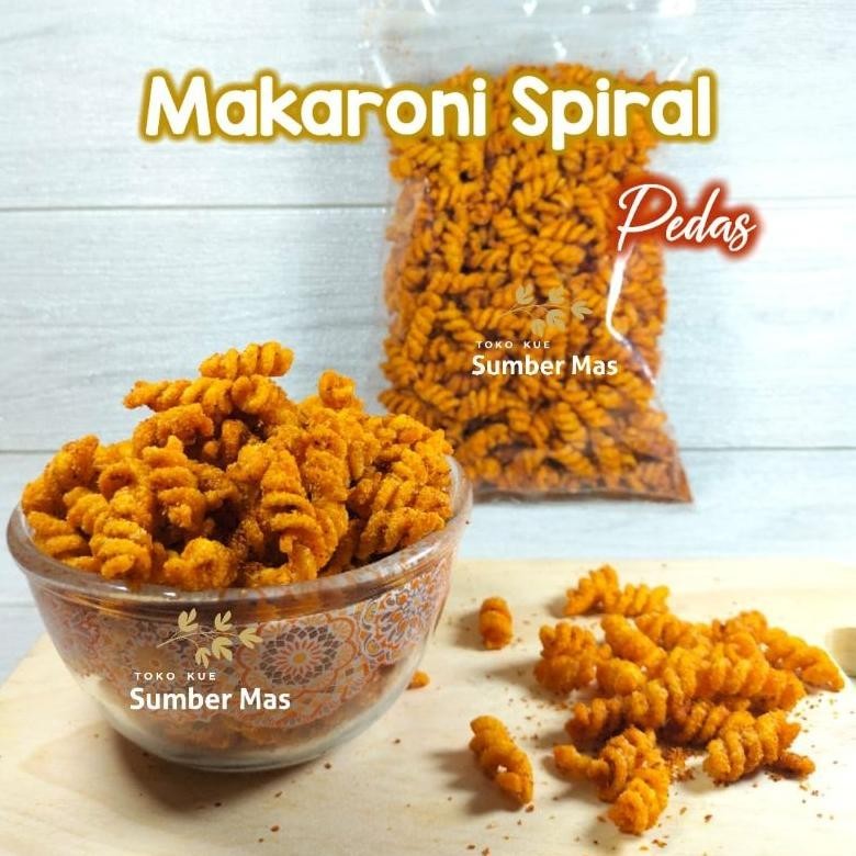 

rt-342 MAKARONI SPIRAL MACARONI SPIRAL RASA PEDES Berat bersih 500 gr - Pedas Original