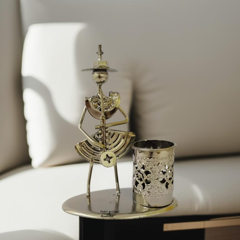 

Gc27 Tempat Pensil Aesthetic Miniatur Tengkorak Musik Besi High Quality Hiasan Meja | Pencil Case And Pen Promo