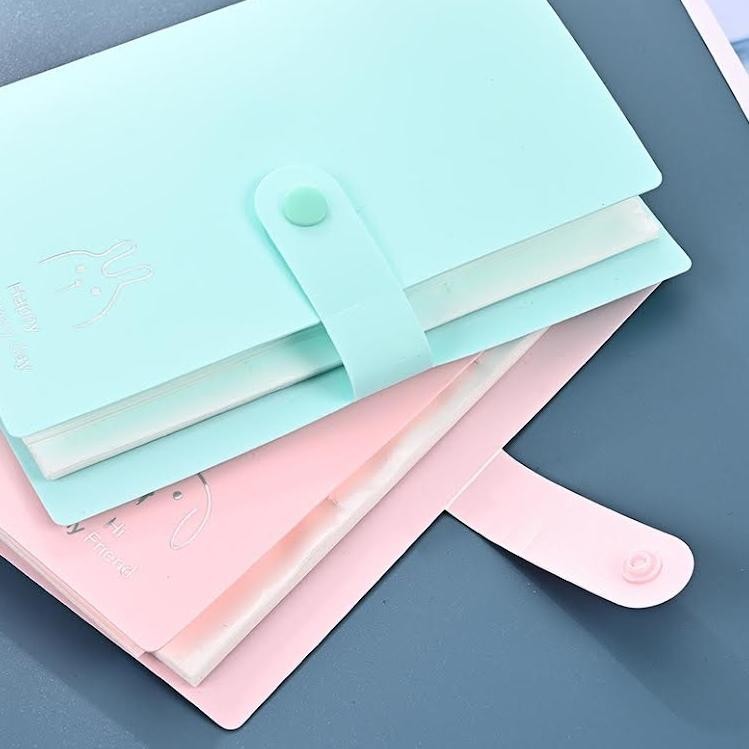 

Special Sale! MURMURE I 240 SLOT TEMPAT PHOTOCARD MODEL KANCING UNTUK KARTU NAMA/ POLAROID / LOMO CARD Termurah