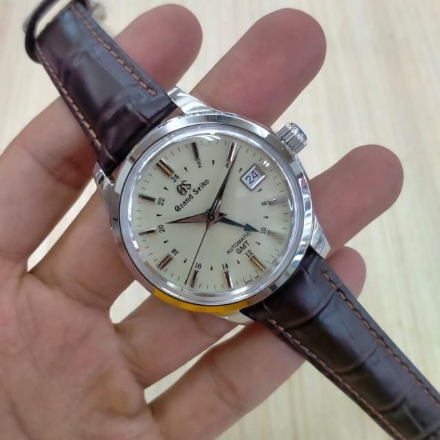 Jam Tangan Pria Grand Seiko Gmt Automatic Strap Leather