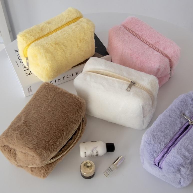 

ORIGINAL Lucy Pouch - Tempat Pensil Alat Tulis Bulu Pouch Make Up Mini Aesthetic Import PC002 Im31