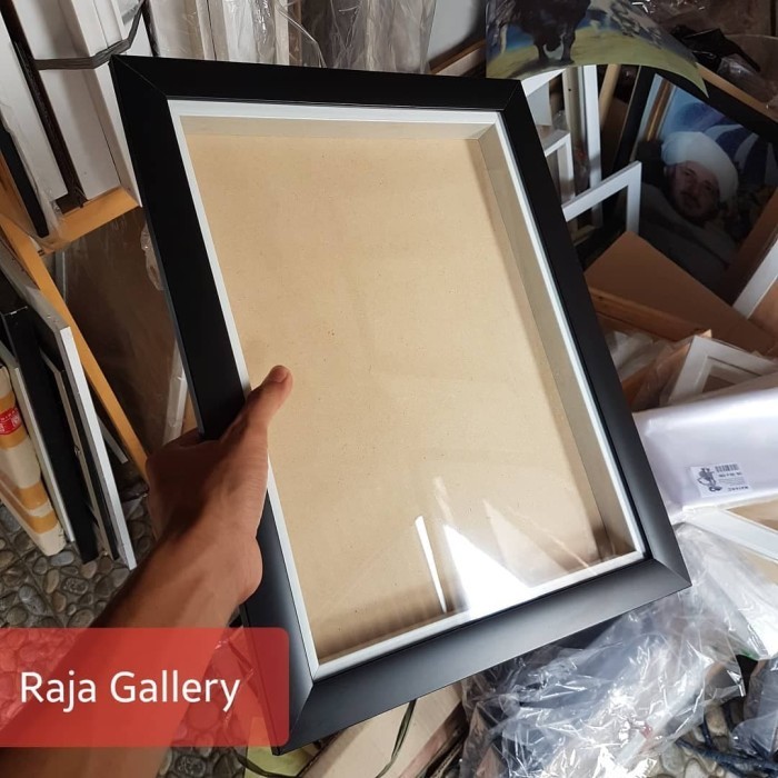 

Ready Frame / Bingkai Foto 3D Untuk Mahar / Scrapbook - Size 17R ( 30X40Cm)