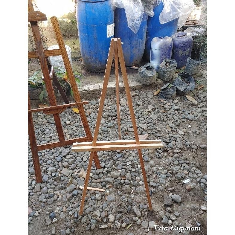 

fth- Easel Lukis Tinggi 120cm Stand Foto Naik Turun / Stand Lukis / Stand Akrilik / Dekorasi Pernikahan Ukuran tinggi 120cm x 50cm / Welcome Sign / Penyangga Foto / Stand Frame / Stand Kanvas / Tripod Penyangga Original