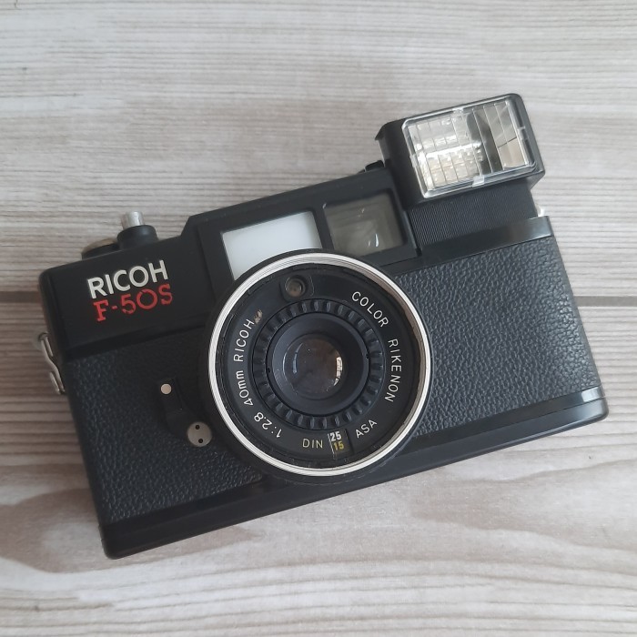 Ready Stok - Kamera Analog Rangefinder Ricoh F50S Like New