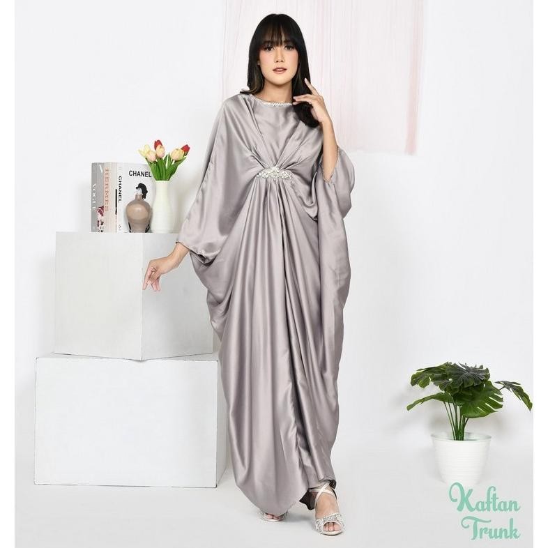 Gamis Kaftan Pesta Mewah Caliya Silver Abu Payet Permata Dress Kondangan