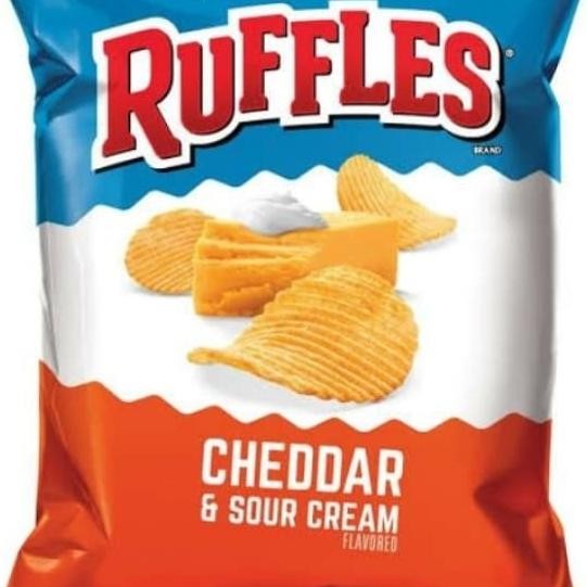 

Ruffles Cheddar And Sour Cream 184Gr Chips Chip Potato Keripik Kentang