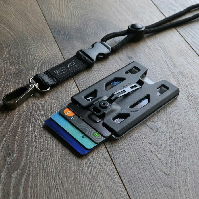 

Govo Badge Holder Polycarbonate + Landyard