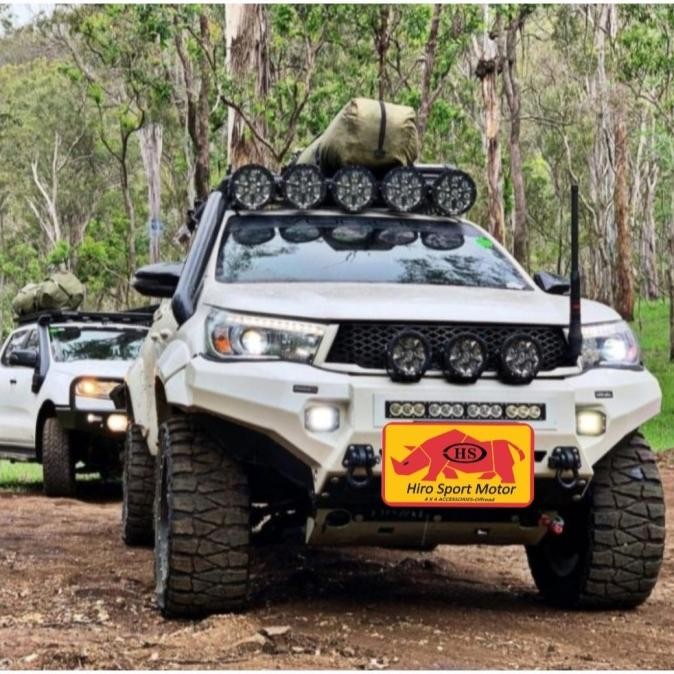 Bumper Hilux Revo & Rocco Model Rival