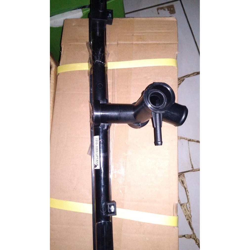 uppertank upper tank radiator vios lama