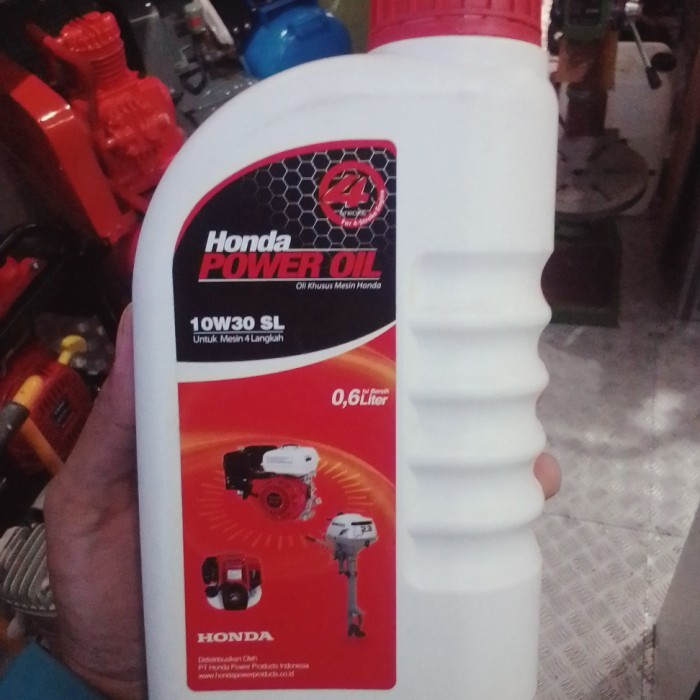 Ready Oli genset mesin penggerak bensin merk Honda 600 ml