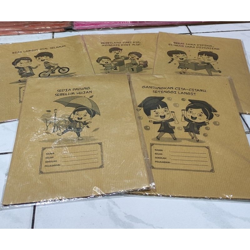 

Sampul coklat potongan ukuran kwarto (1pak isi 20 lembar)