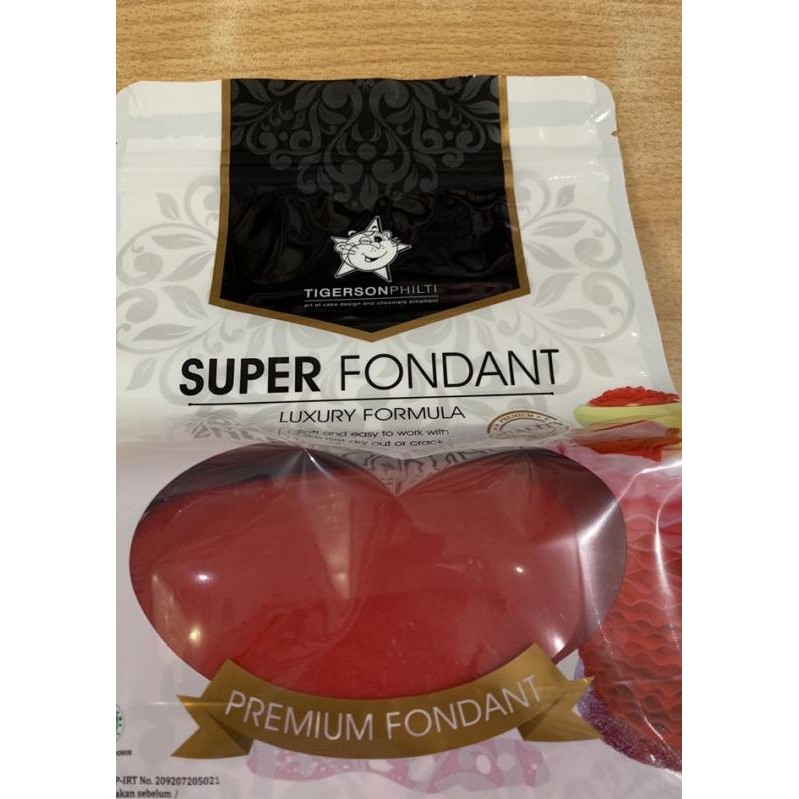 

Fondant 1 Kg Red / Tigerson Fondant Warna