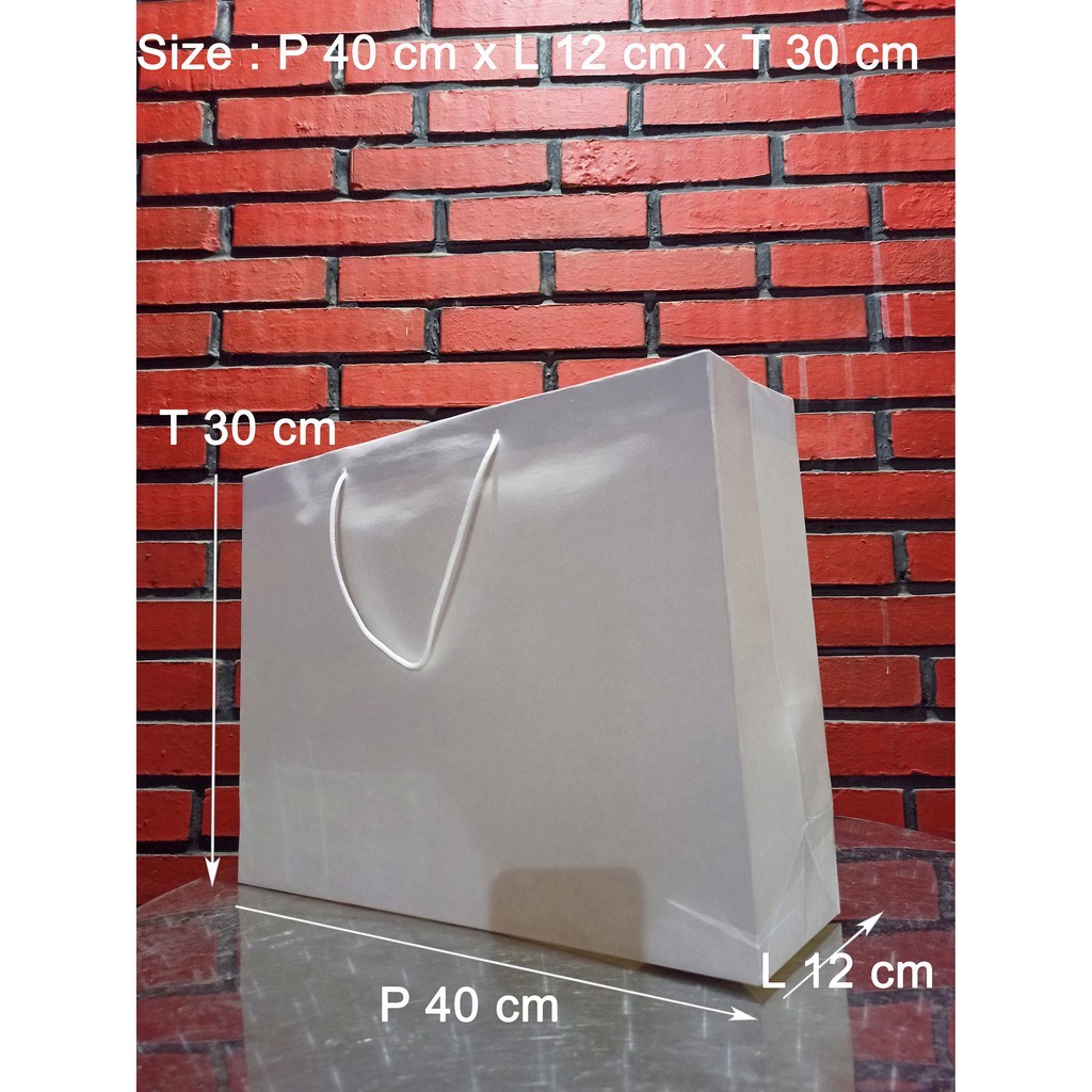 

Penawaran Spesial Bag Ivory 210 Gr - Talikur (Putih Polos) (Ukuran: 40X12X30 ) G9