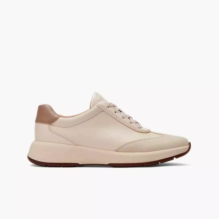 Baru Rockport Trustride Layer Lace Sepatu Sneakers Wanita - Ivory Kekinian
