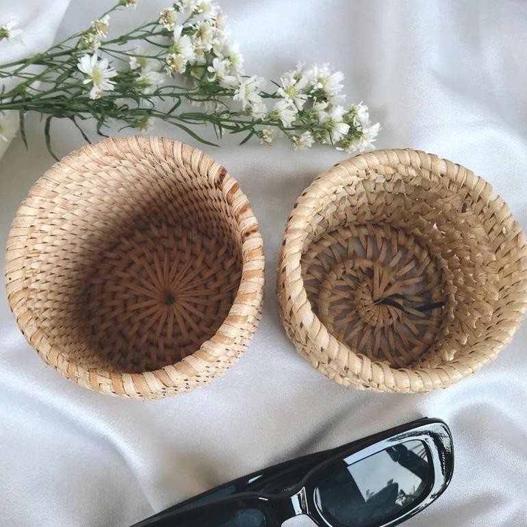 

TERLARIS LOMBOK AUTHENTIC Tempat Penyimpanan Pensil Bolpoin Rotan - Hiasan Dekorasi Rumah - Rattan fx-45