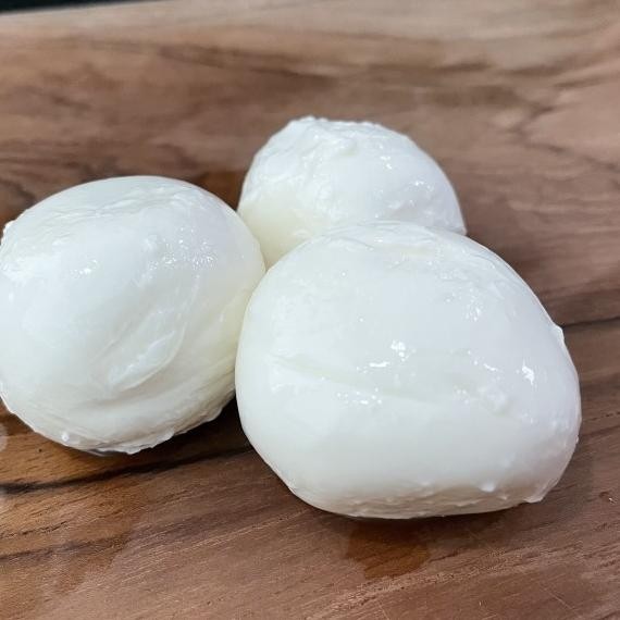 

Keju Mozzarella Cheese Bocconcini 500Gr/Pa Fresh Chill