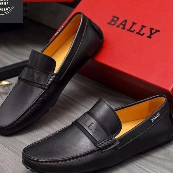 Sepatu Loafers Pria Branded / Sepatu Kantor Branded New# 31