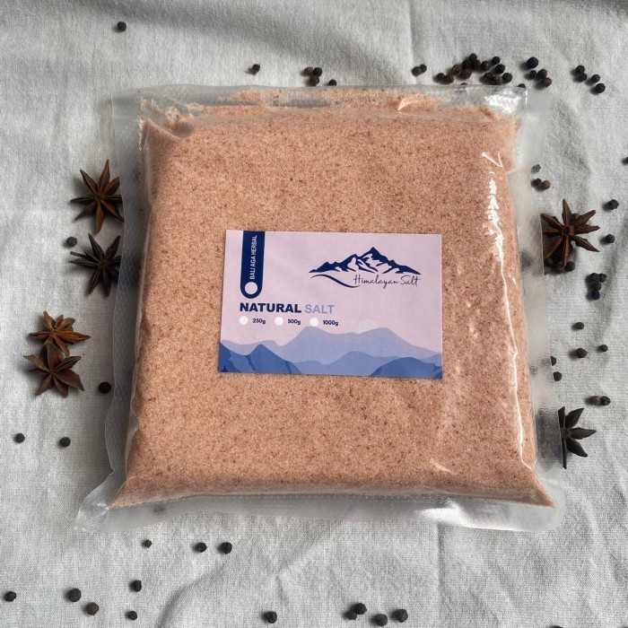 

Himalayan Salt / Garam Himalaya 1Kg - Adelineez