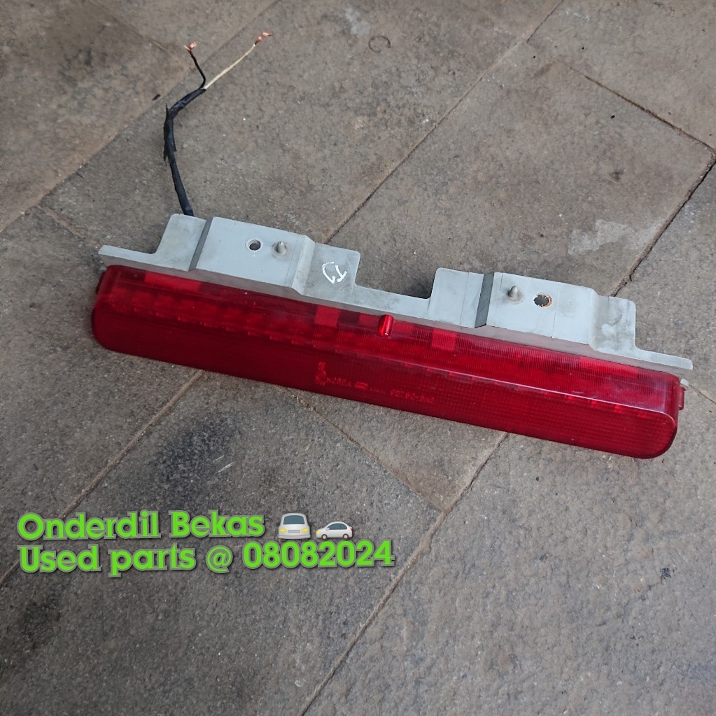 third brake lamp stop light Rear hyundai trajet