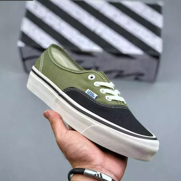 

VANS Vault OG Autentik LX Abu-abu Biru Hitam Hijau Sepatu Kanvas Sepatu Pria Yu Wenle Sepatu Papan Gaya Yang Sama Vance Sepatu Kanvas Kasual Sepatu Skateboard Retro |5C47FC31|