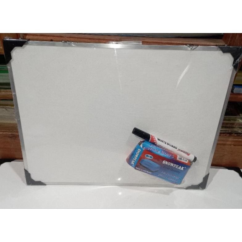 

Papan Tulis 30 X 40 Free Spidol dan Penghapus