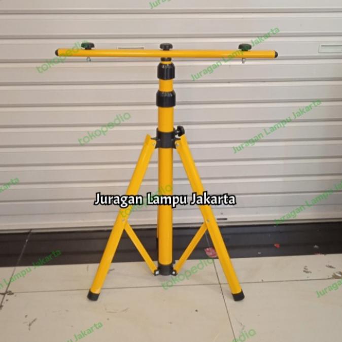 Tripod Lampu Sorot / Standing Proyek / Tripod Lampu Tembak