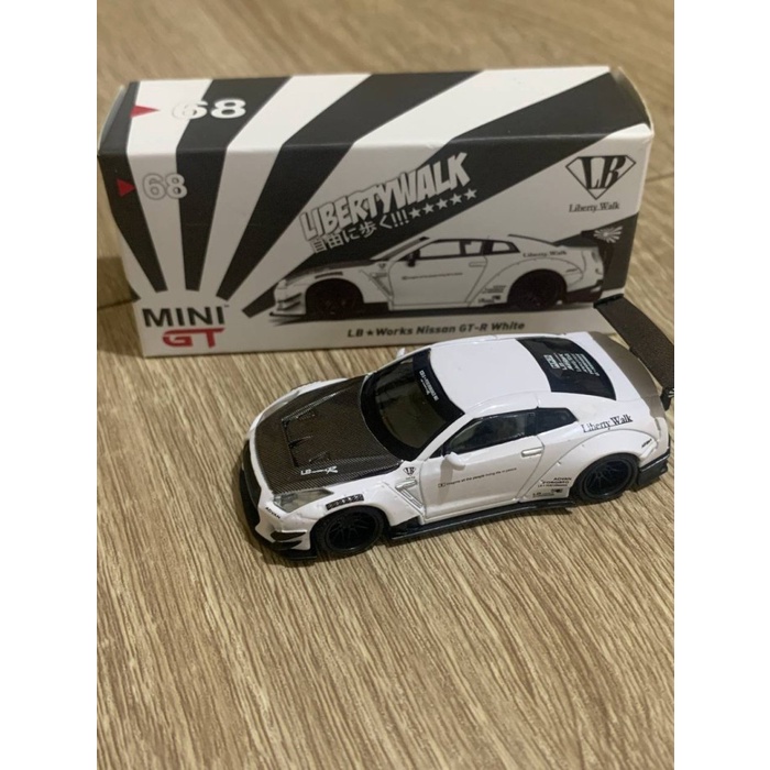 HOT SALE MINI GT 68 LBWORKS NISSAN GT-R (R35) TYPE 2, REAR WING VER 3 - WHITE TERBARU