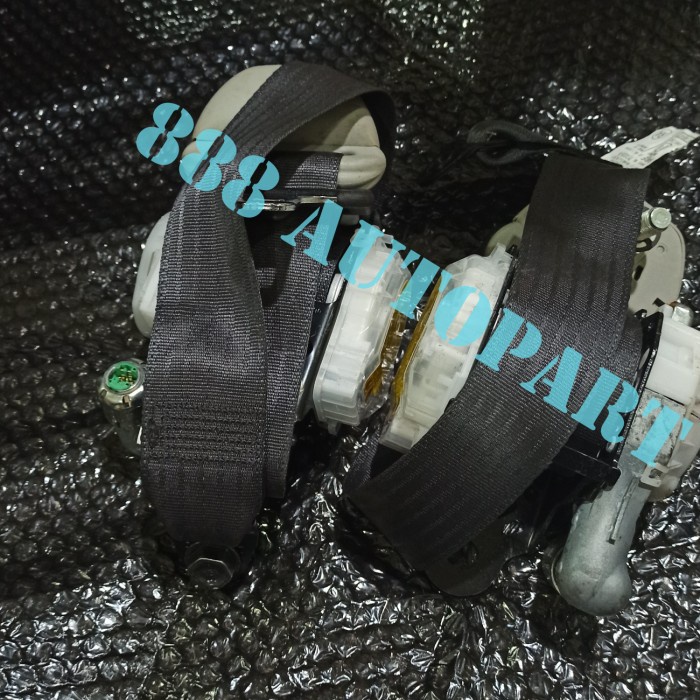 SafetyBelt Seat Belt Sabuk Pengaman Calya Sigra Original Set sip