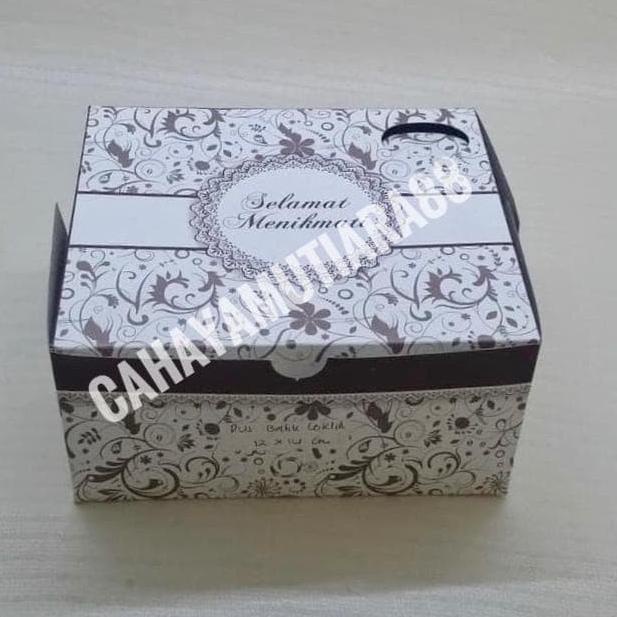 Box kue/ kardus kue motif batik 12X16 (100pcs/pak)