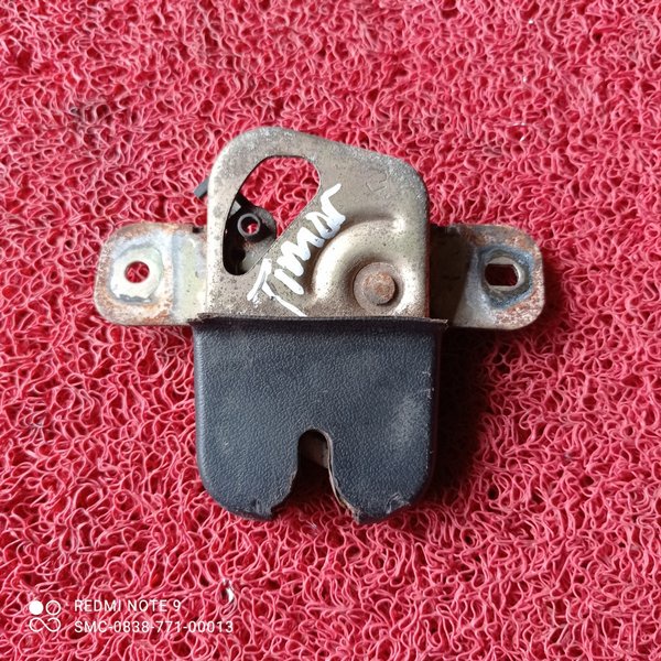 Doorlock Bagasi Timor