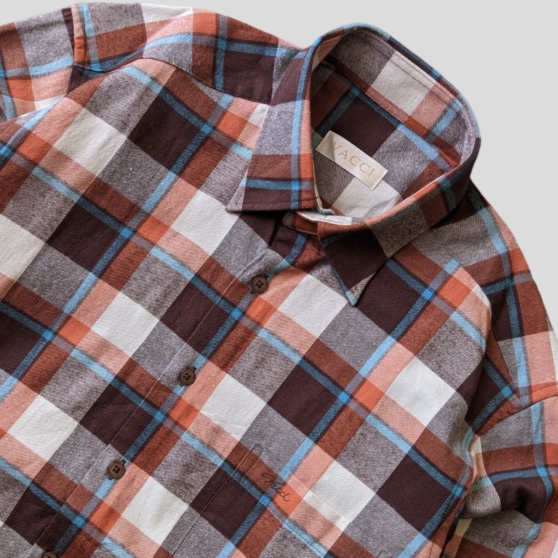 Kemeja flanel Vacci