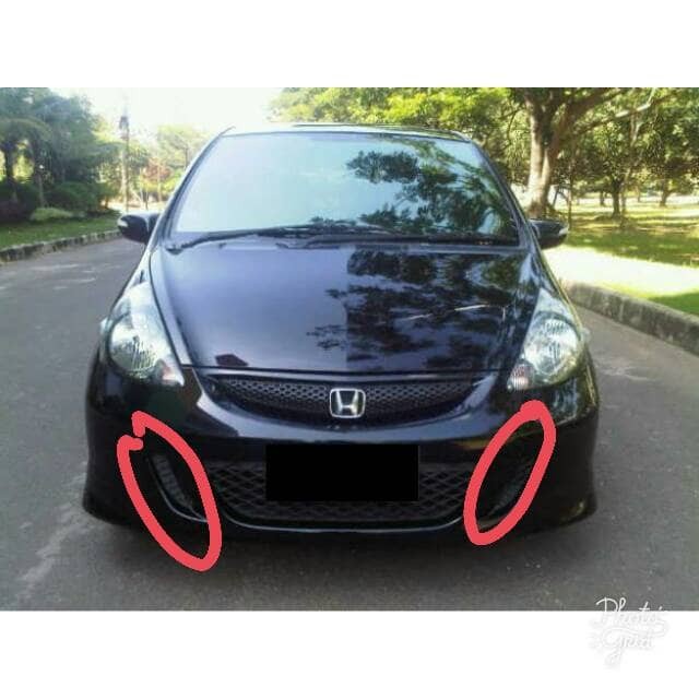 bulan sabit bumper depan jazz vtec STAR