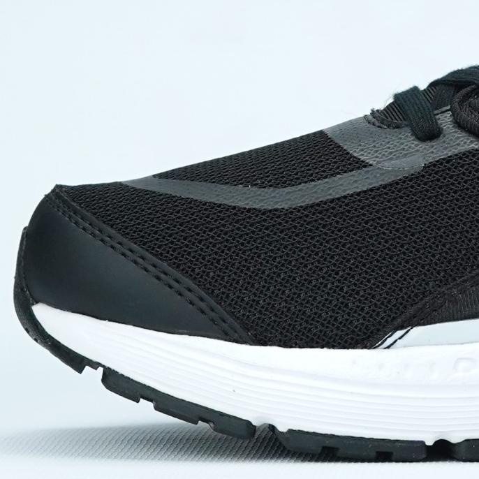 Eagle Space Run Running Shoes - Hitam/Putih