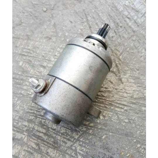 {Bekas} Original dinamo stater Supra X 125 Helm in Motor starter starting Limited