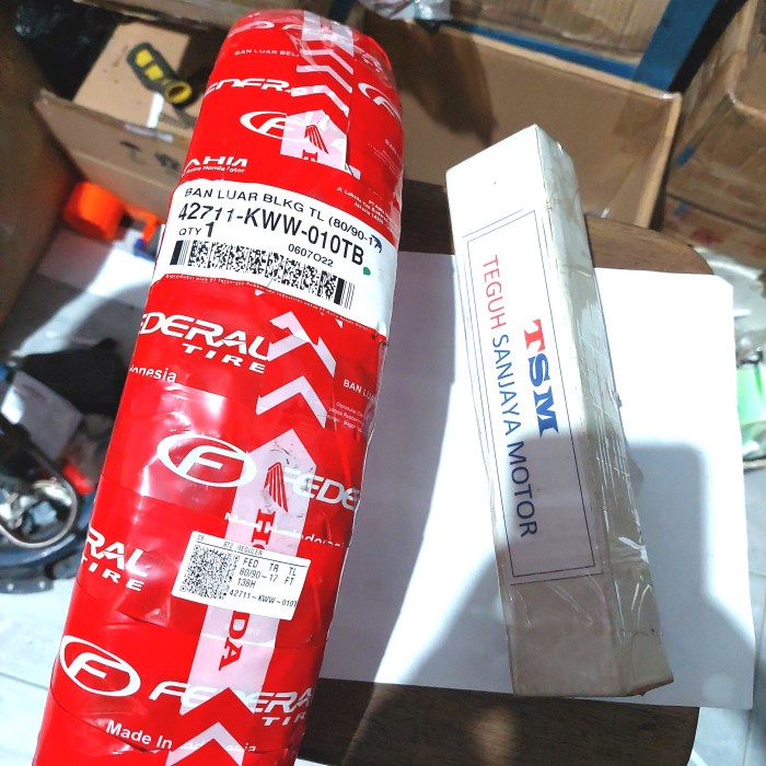 Ban Luar Tubeless AHM Honda Federal 42711-KWW-010TB 80/90-17 + Pentil terlaris