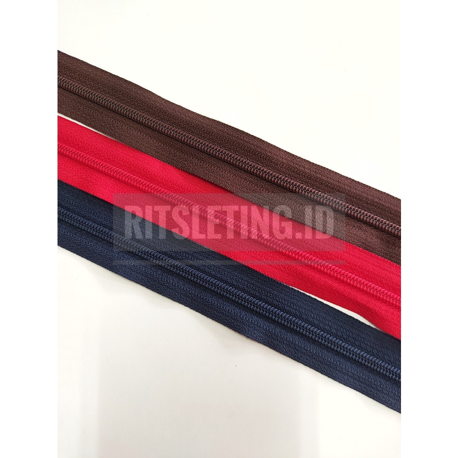 Daun Ritsleting Sleting Zipper YKK Meteran Plastik - Coil No. 3 - 03 CF CH