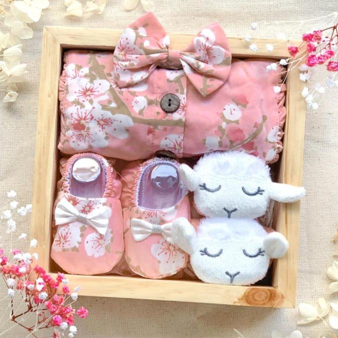 

Lille Gifts - Hampers Baby - Lovely Set - Parcel Bayi Kado Lahiran