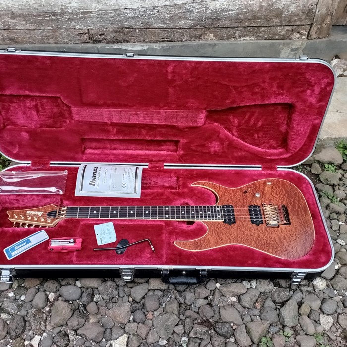 Gitar Ibanez Prestige RG652BG NTF