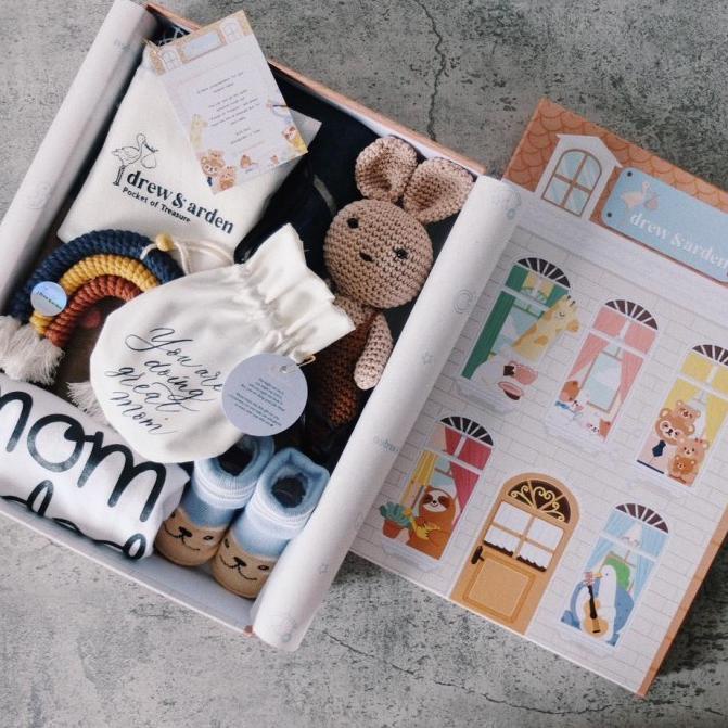 

Amavi Package- Newborn Baby Hampers / Baby Gifts/ Kado Bayi & lahiran