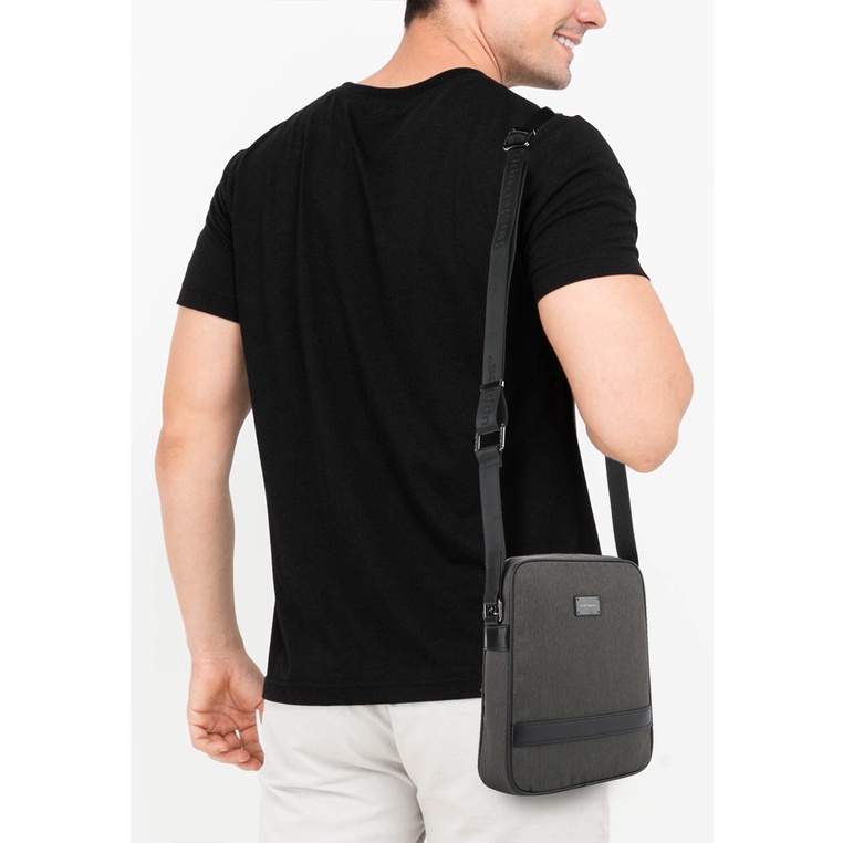 Tas Selempang Hush Puppies Original Pria Sandang Material tekstil, leather Wedding Ori 100% Kasual A